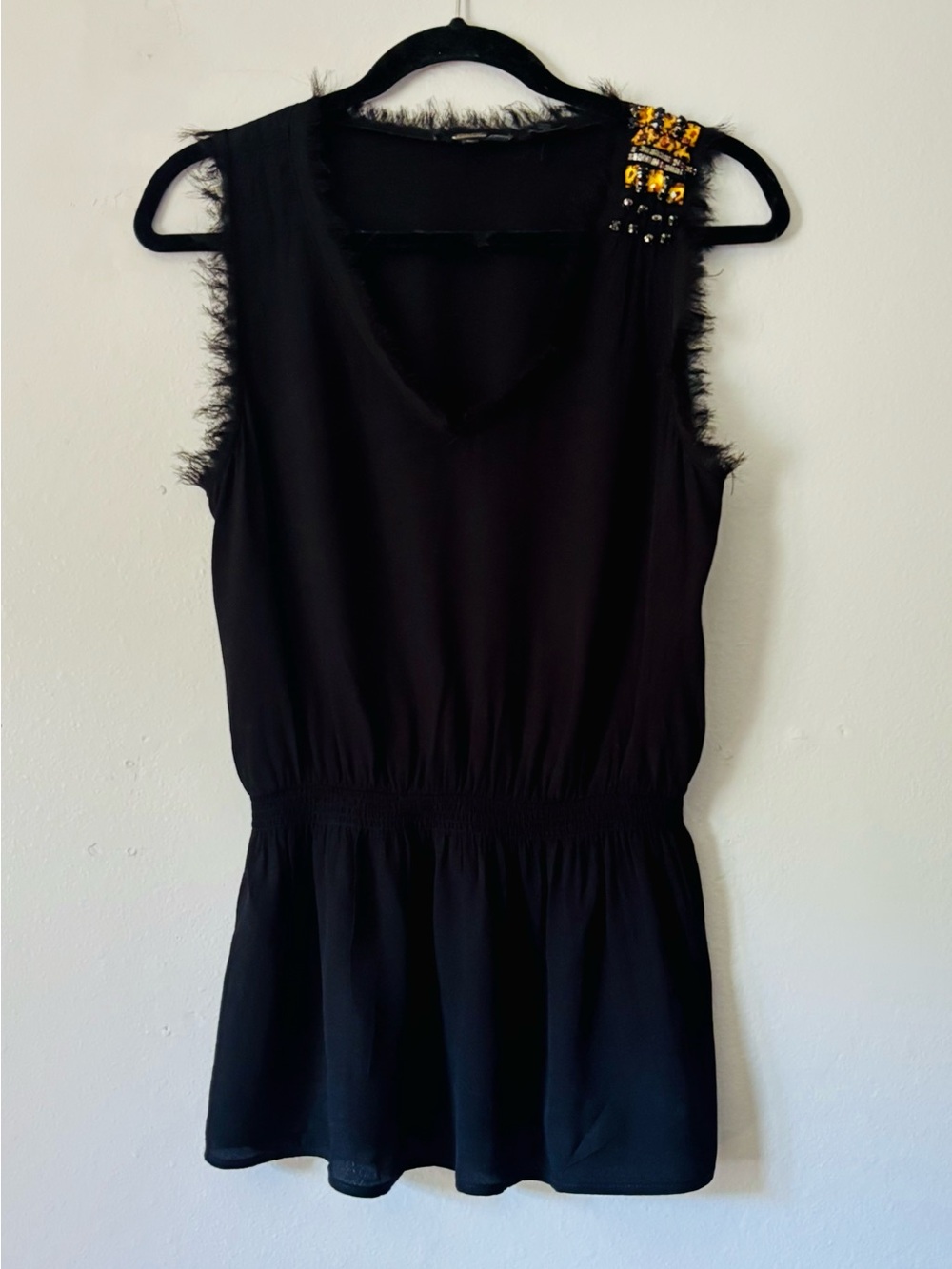 Miss Me Women’s Black Smocked Waistband Peplum 
Sleeveless Top S
